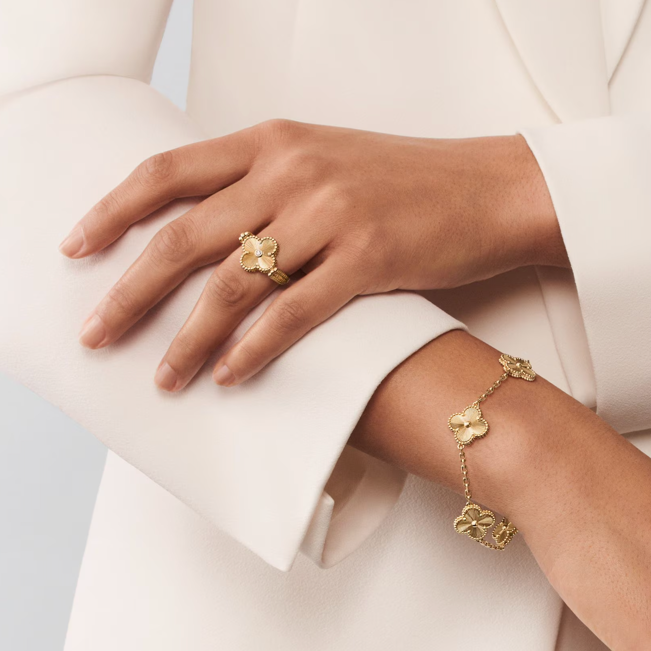 Clover Bracelet Gold