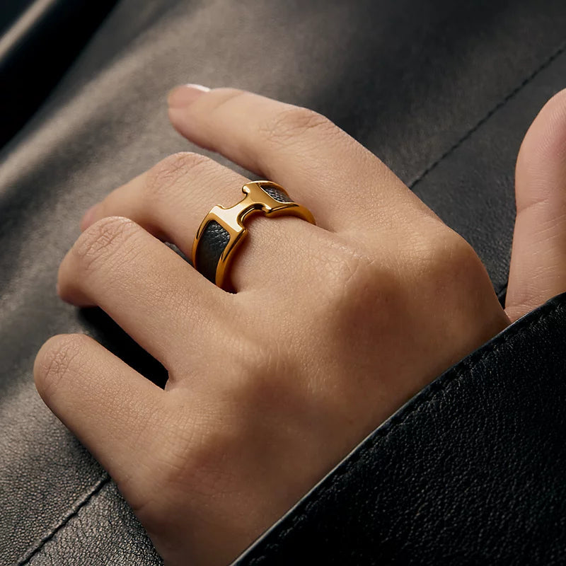 Halo Ring Black/Gold