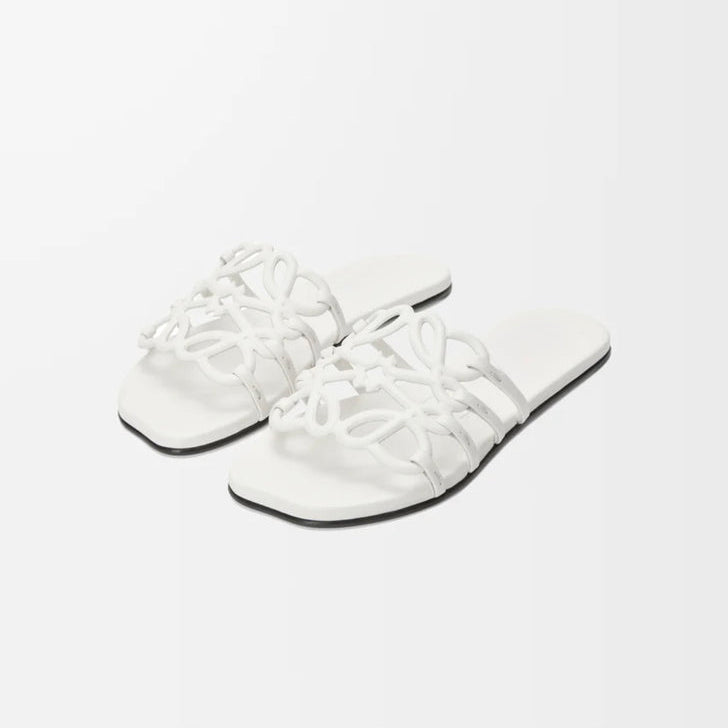 Abstract Slider White