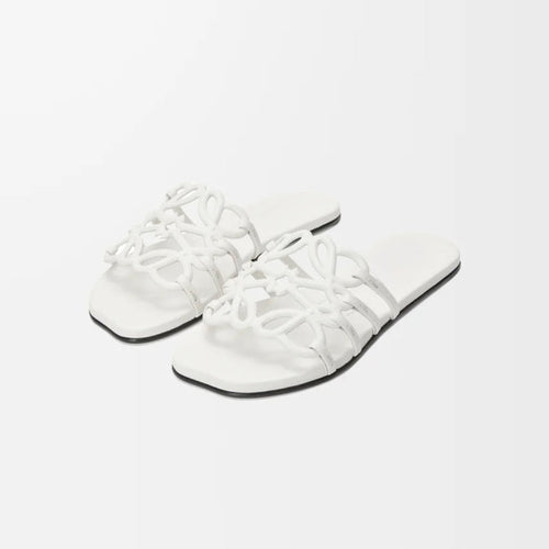 Abstract Slider White