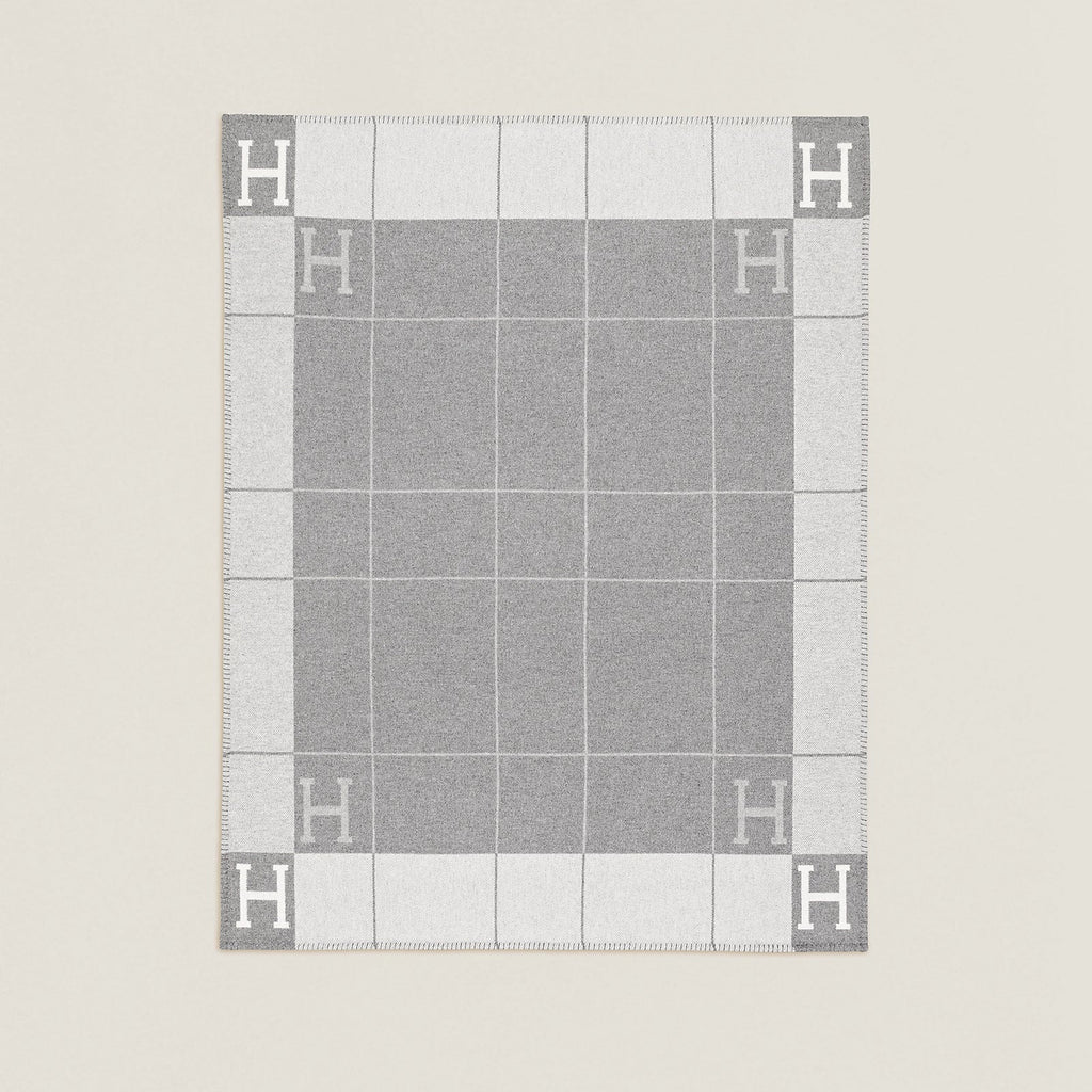 H Blanket Grey