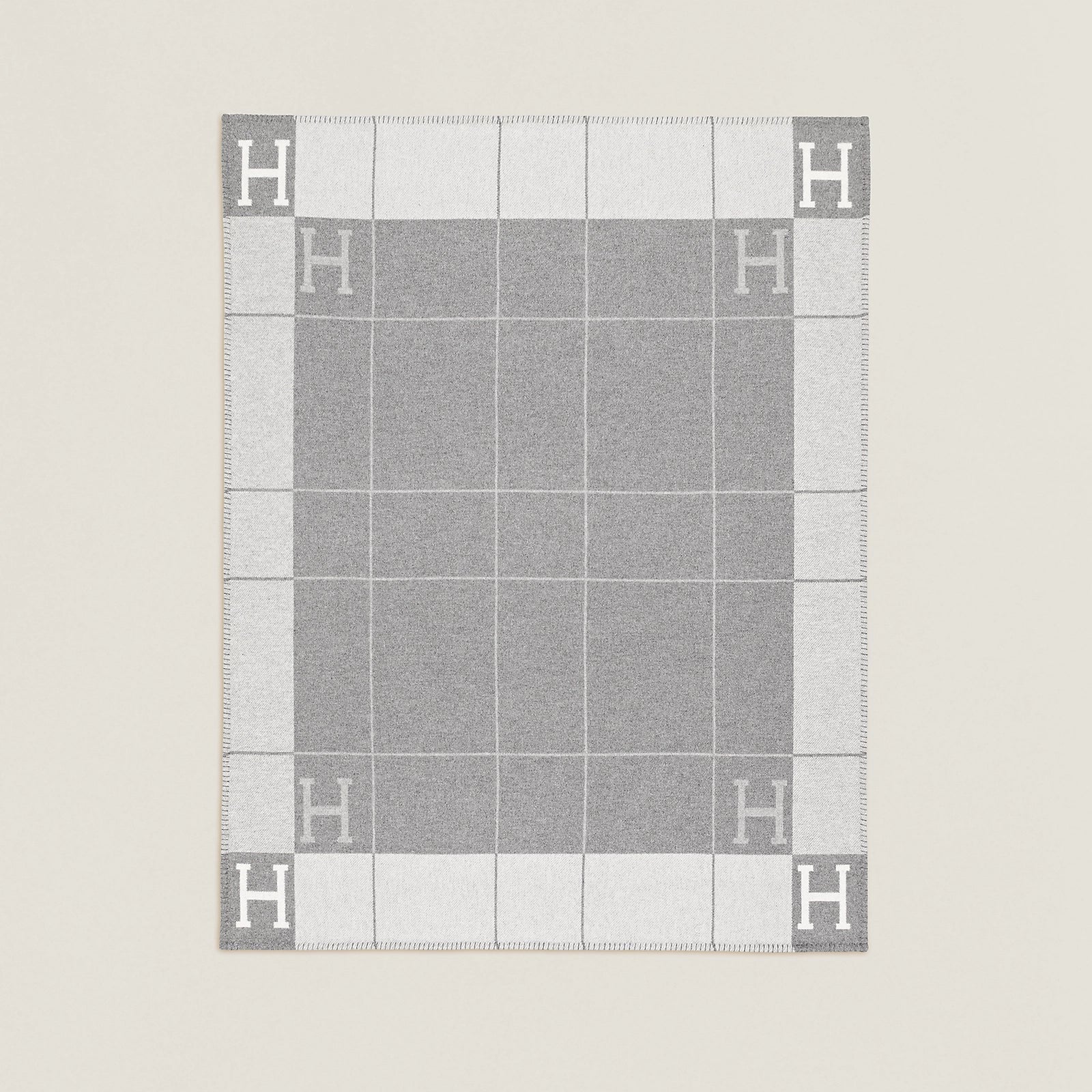 H Blanket Grey