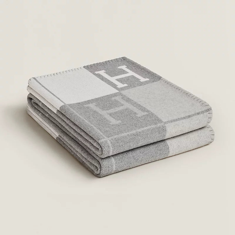 H Blanket Grey