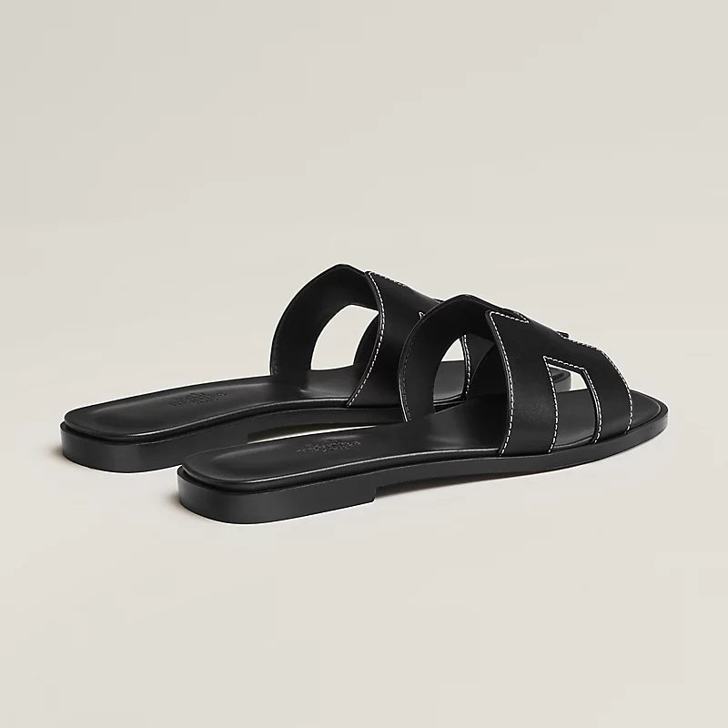 H Design Sliders Black